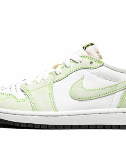 Air Jordan 1 Low OG “Ghost Green”