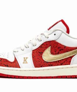 Air Jordan 1 Low SE “Spades”