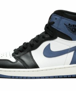 Air Jordan 1 Retro High OG “Blue Moon”
