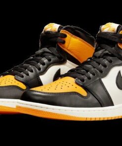 Air Jordan 1 Retro High OG Yellow Toe