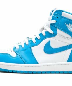 Air Jordan 1 Retro “UNC”