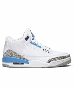 Air Jordan 3 Retro ‘UNC’ CT8532-104