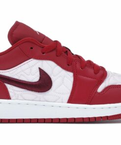 Jordan 1 Low SE Red Quilt (GS)