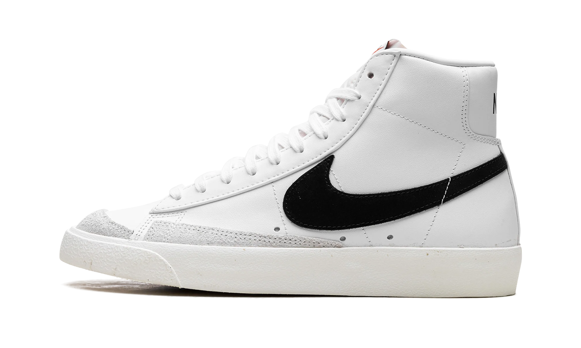 Blazer Mid 77 Vntg "White - Black" BQ6806 100 Sneakers