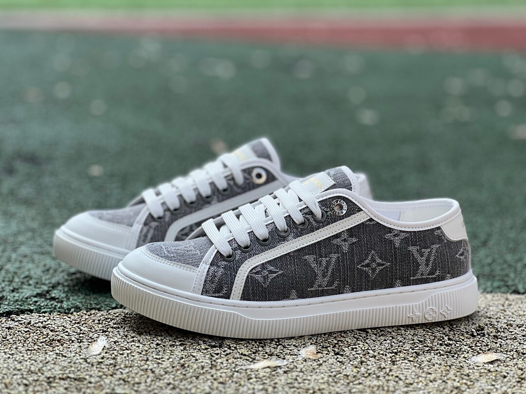 Louis Vuitton Frontrow Sneaker Monogram Denim Grey