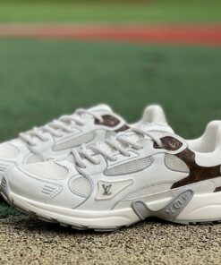 Louis Vuitton LV Runner Tatic Sneaker White Monogram