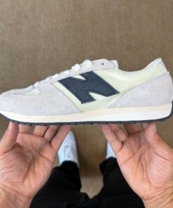 New Balance 320 Moonbeam with Phantom U320MP