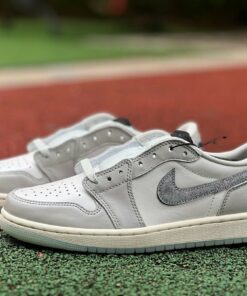 Jordan 1 Low OG Atmosphere Grey FN5994-001