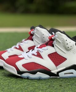 Air Jordan 6 Retro 'Carmine' CT8529-106