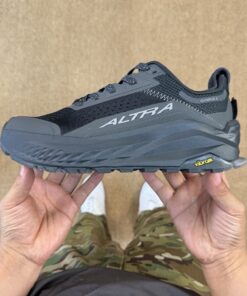 Altra Olympus 6