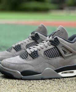 Air Jordan 4 Retro 'Taupe Haze' DB0731-200