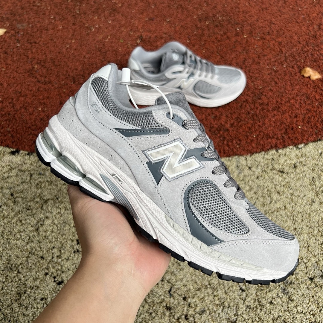 New Balance 2002R Castlerock Grey M2002RCD