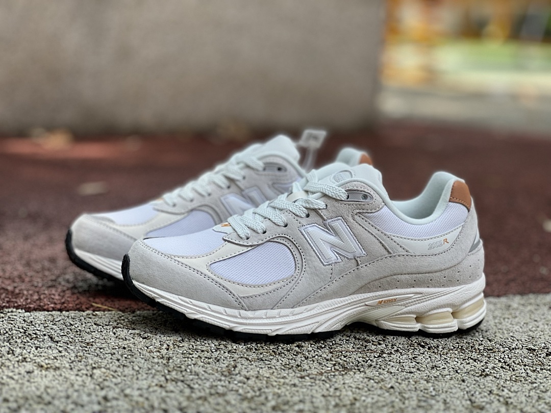 New Balance 2002R M2002RDD Light Grey