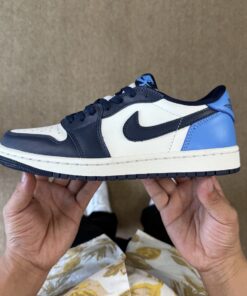 Air Jordan 1 Low Midnight Navy University Blue White 553558-142
