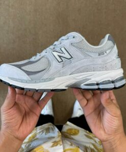 New Balance 2002R Gray M2002RCA