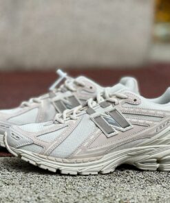 New Balance 1906R Angora M1906RA