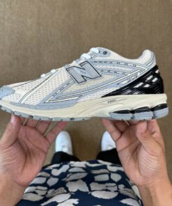 New Balance 1906R White Black M1906RCG
