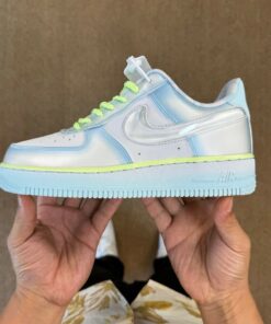 Nike Air Force 1 '07 SE Glacier Ice Barely Volt CV1724-400