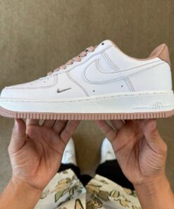 Nike Air Force 1 Low LX White Dusty Pink FN7641-100