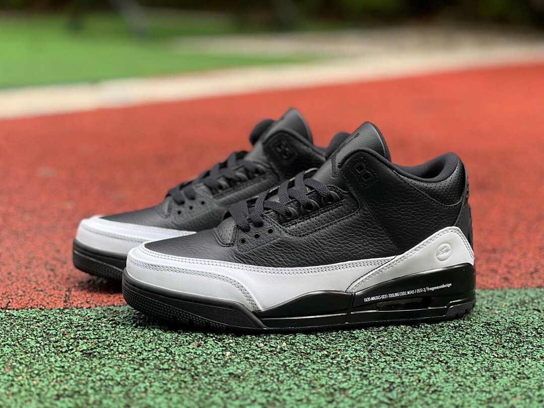 Air Jordan 3 Retro SP Fragment Design Black White DA3595-100