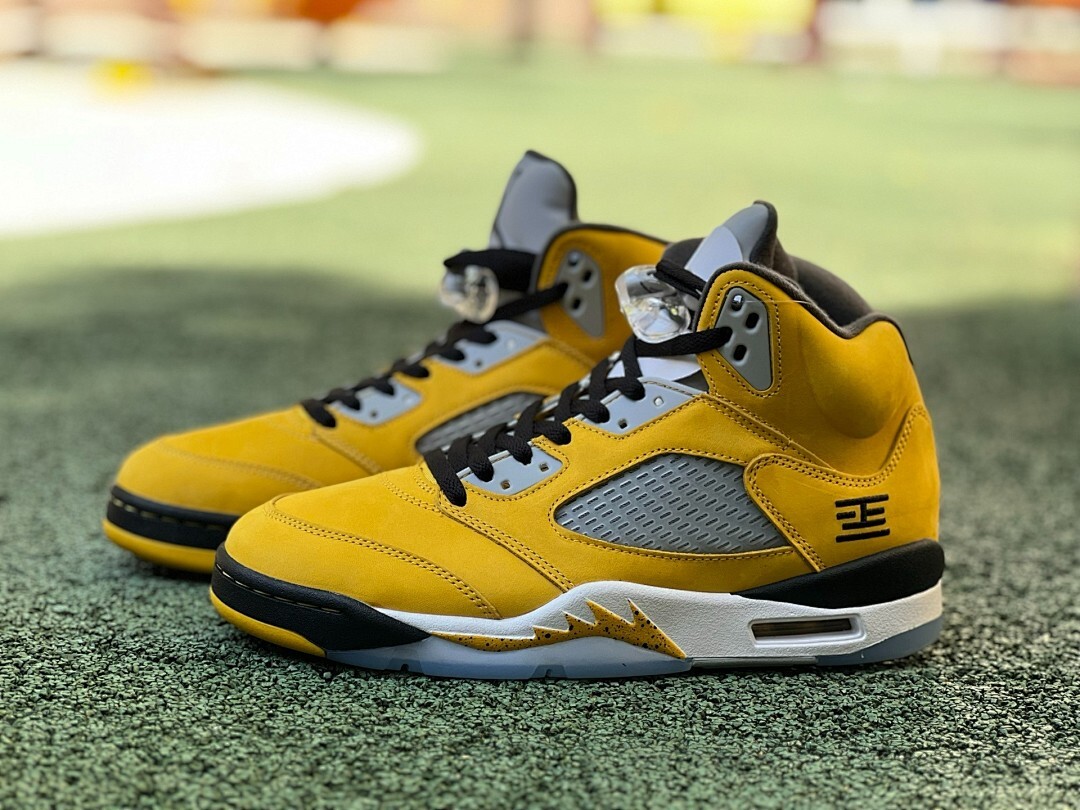 Air Jordan 5 'Michigan' Player Exclusive Amarillo College Navy Wolf Grey Black