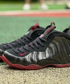 Nike Air Foamposite Pro Black Varsity Red 624041-006