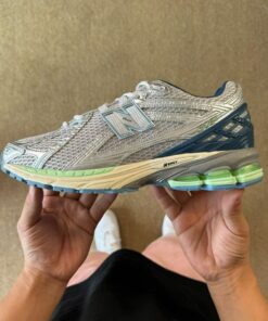 New Balance 1906R Metallic Silver True Blue M1906RB