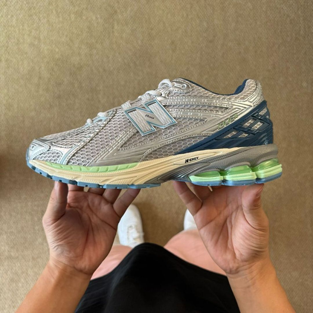 New Balance 1906R Metallic Silver True Blue M1906RB