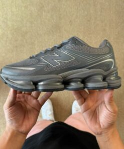 New Balance 1906R Shox Grey