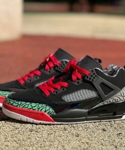 Air Jordan 4 Retro Black Lucid Green University Red