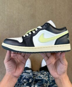 Air Jordan 1 Low Limelight DC0774-007