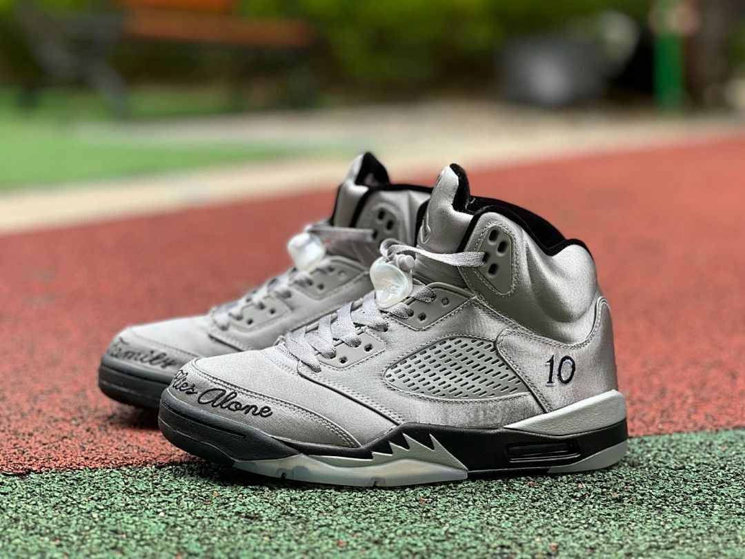 Air Jordan 5 Retro Carmelo Anthony PE "Family Flies Alone" Metallic Silver "10"