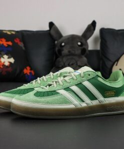 Adidas Yunque Collegiate Green Cloud White Gum IE0847