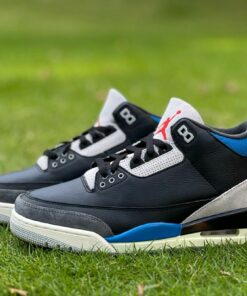 Air Jordan 3 Retro Hide N' Sneak DQ4398-015