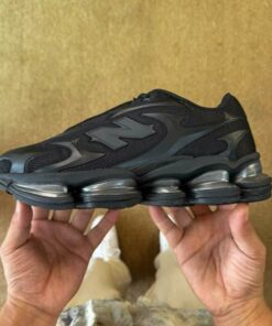 Mizuno Wave Prophecy LS Triple Black D1GA2380-01