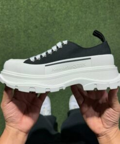 Alexander McQueen Tread Slick Lace-Up Canvas Sneakers Black White 611705 W4MV2 1070