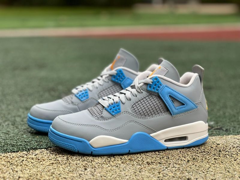 Air Jordan 4 Retro "Cool Grey University Blue"