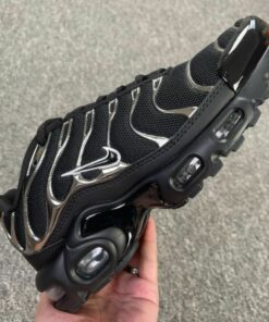 Nike Air Max Plus Black Metallic Silver CD06094-001