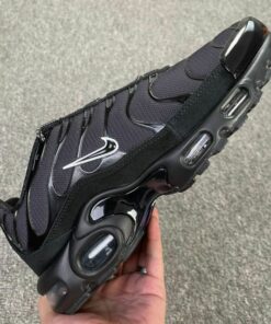 Nike Air Max Plus TN Triple Black 604133-050