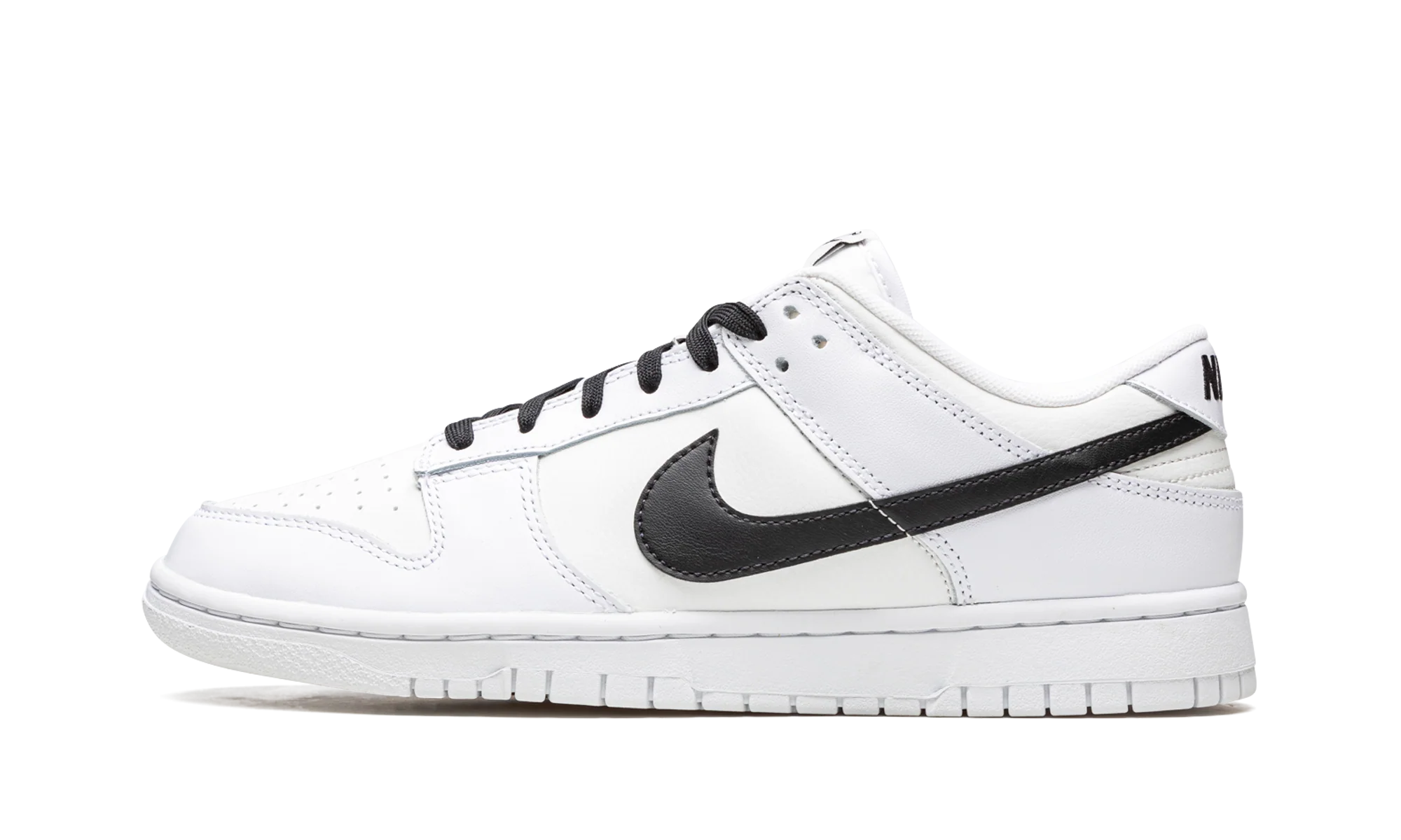 Dunk Low RETRO "Reverse Panda" DJ6188 101 Sneakers
