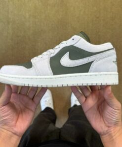 Jordan 1 Low SE Medium Olive Sail