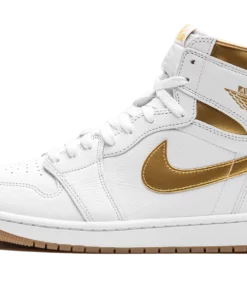 Air Jordan 1 Retro High Og Women "Metallic Gold" FD2596 107 Sneakers