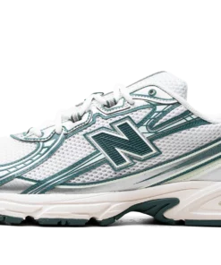 740 "White / Marsh Green" U740GR2 Sneakers