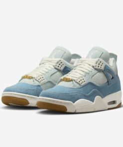 The Air Jordan 4 TEX WMNS “Worn Blue” Takes On Denim