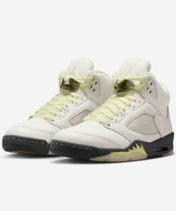 Air Jordan 5 WMNS “Luminous Green”