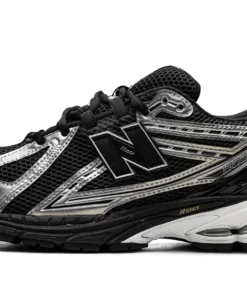 1906r "Black Grey White" U1906RCF Sneakers