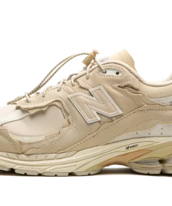 2002rd "Protection Pack - Sandstone" M2002RDQ Sneakers