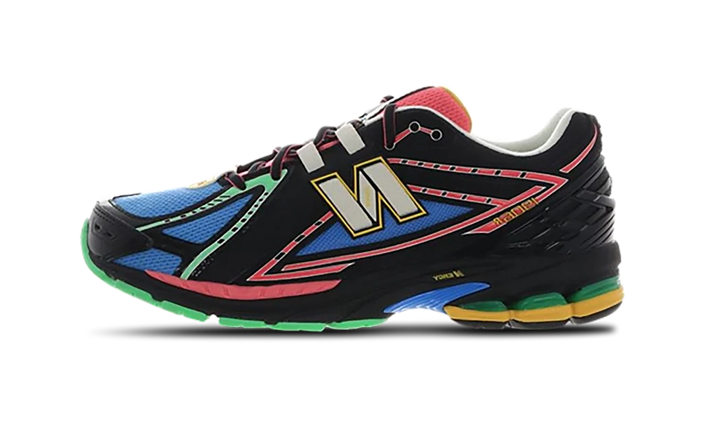 1906R WMNS "Black / Pink - Footlocker Exclusive" U1906RDM