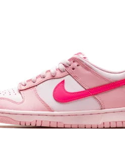 Dunk Low GS "Triple Pink" DH9765 600 Sneakers