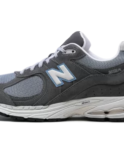 2002r "Magnet" M2002RFB Sneakers